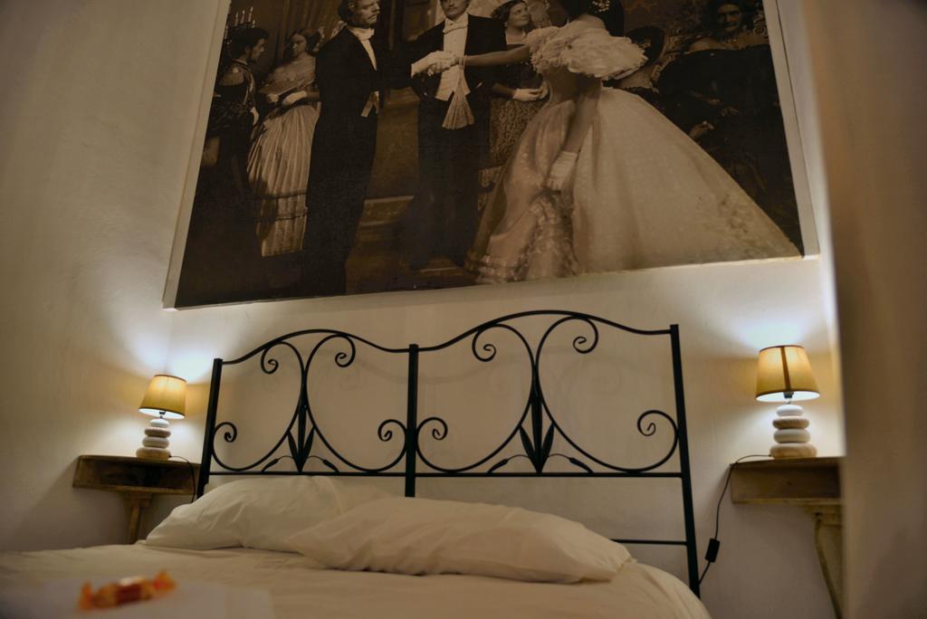 Real Teatro Umberto I Bed & Breakfast Palermo Ngoại thất bức ảnh