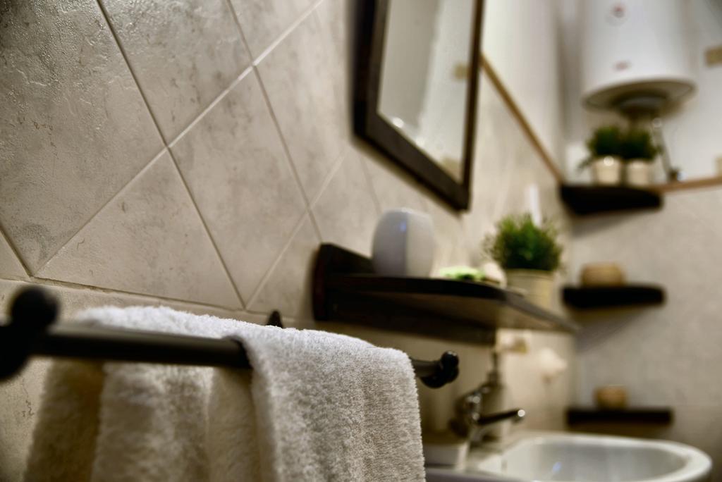 Real Teatro Umberto I Bed & Breakfast Palermo Ngoại thất bức ảnh